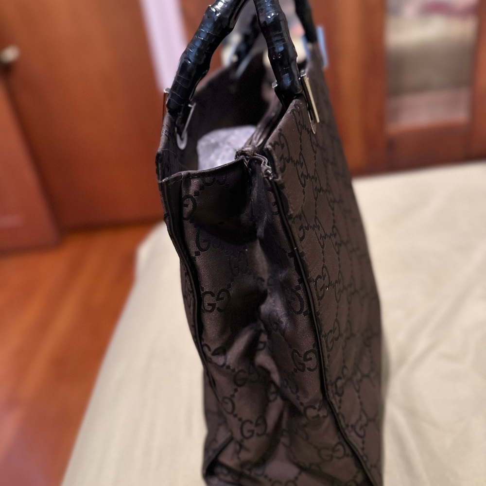 Gucci Black Monogram Tote Bag - Picture 5 of 13